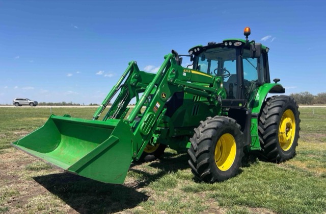 2022 John Deere 6140M